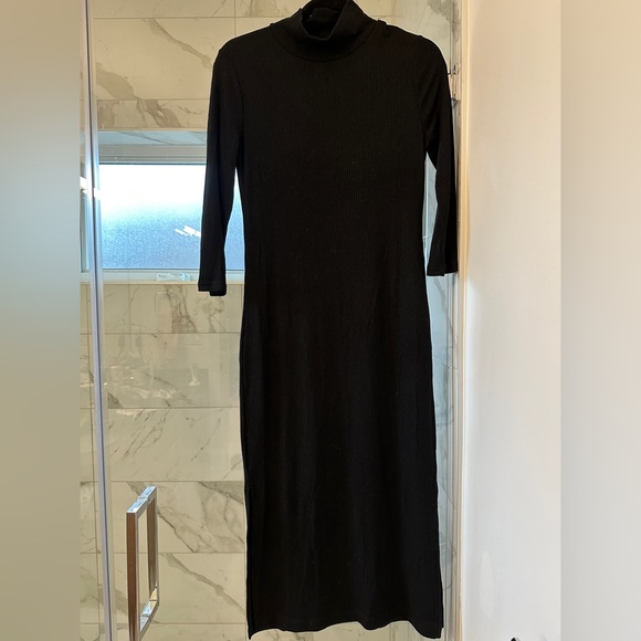 Banana Republic Ribbed Jersey Dress, Black, Size Medium - Picture 1 of 1
